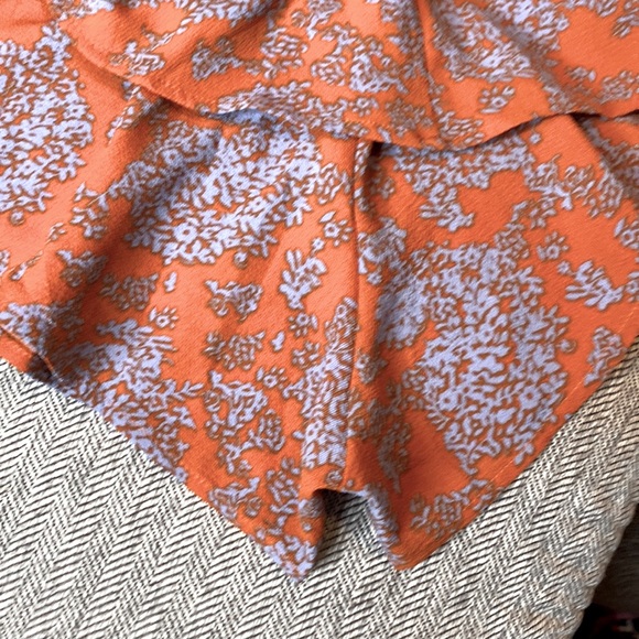 Deep V Neck Floral Print Romper, Ruffle Hem Short with Belt, M - Picture 9 of 12